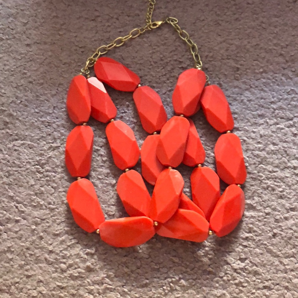 Statement necklace